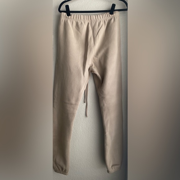 Fear of God Essentials Men's Cream Joggers - Picture 5 of 5